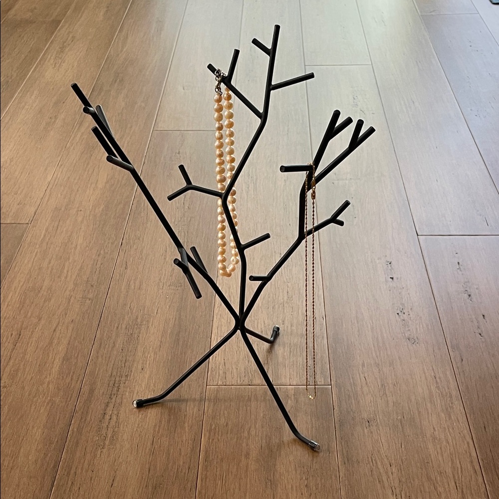 Metal Jewelry Tree Stand